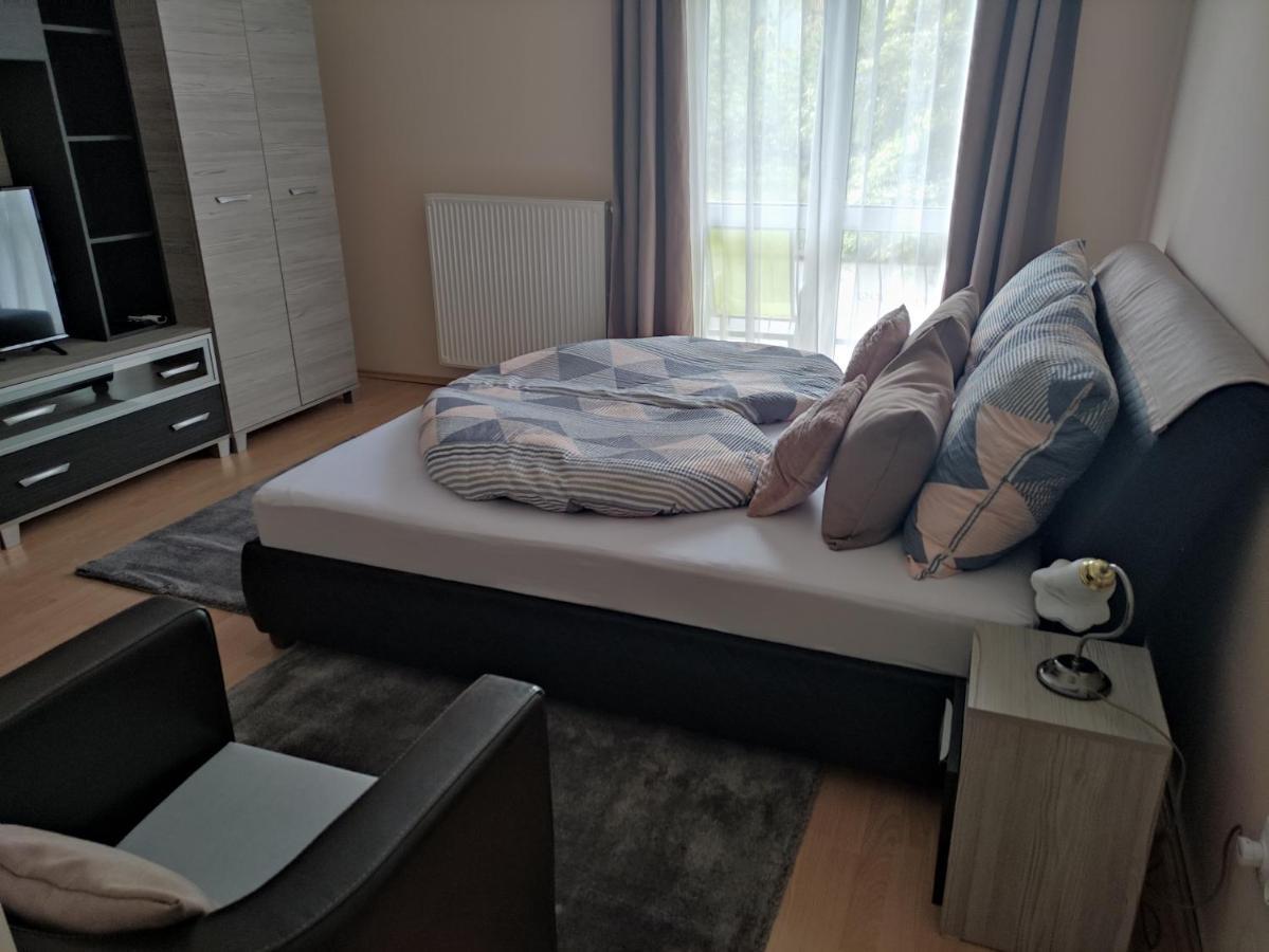 Zsanett Appartement Hévíz Kültér fotó