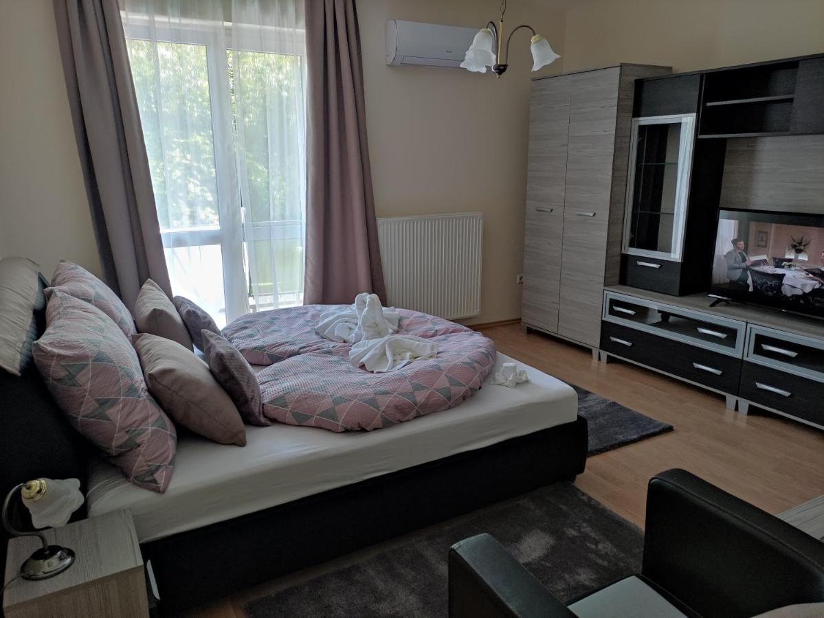 Zsanett Appartement Hévíz Kültér fotó