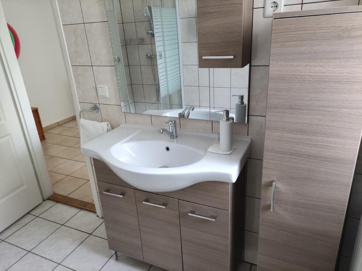 Zsanett Appartement Hévíz Kültér fotó