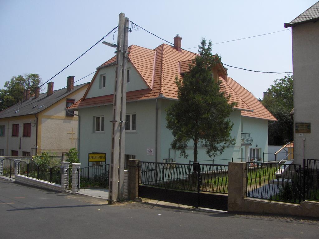 Zsanett Appartement Hévíz Kültér fotó